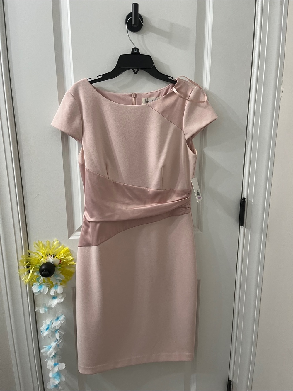 Le Suit Light Blush Satin-Trim Sheath Dress